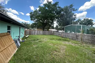 102 Harold St, Leesburg, FL 34748 - Photo 13