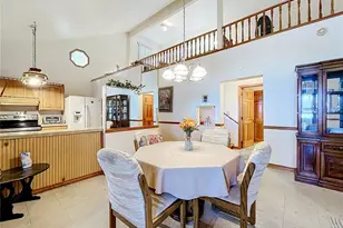 1107 Northshore Dr, Eustis, FL 32726 - Photo 9