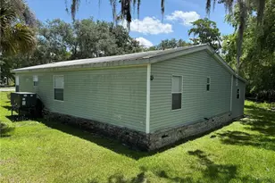 26 Canal Way, Lake Panasoffkee, FL 33538 - Photo 11