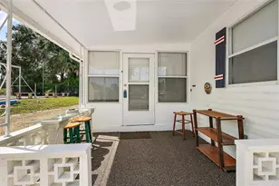 11750 Hickory Ln, Tavares, FL 32778 - Photo 3