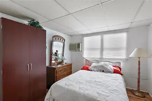 11750 Hickory Ln, Tavares, FL 32778 - Photo 15