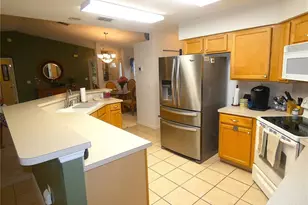 751 Old Oaks Ln, Leesburg, FL 34748 - Photo 11