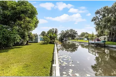 11812 Watts Court, Tavares, FL 32778 - Photo 31