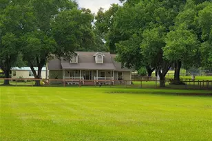 17670 SE 283rd Ave, Umatilla, FL 32784 - Photo 1