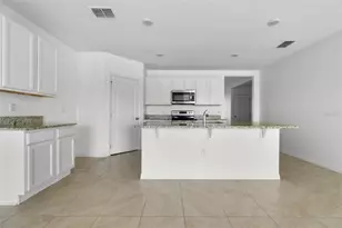 424 Noble Ave, Davenport, FL 33837 - Photo 5