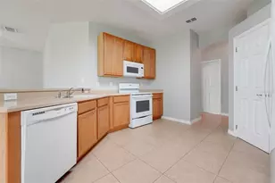 2745 Shearwater St, Clermont, FL 34711 - Photo 19