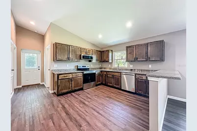 891 Cr 482C, Lake Panasoffkee, FL 33538 - Photo 9