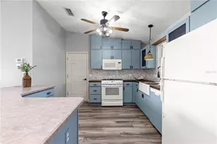 1224 Ballesteros Dr, The Villages, FL 32162 - Photo 11