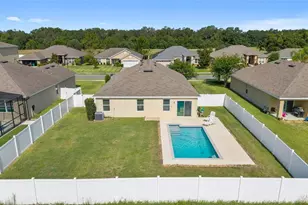 9785 Pepper Tree Trl, Wildwood, FL 34785 - Photo 3