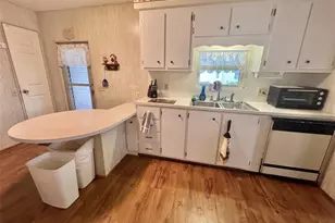 424 Hawthorne Blvd, Leesburg, FL 34748 - Photo 27