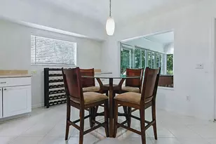 17037 SE 76th Creekside Cir, The Villages, FL 32162 - Photo 9