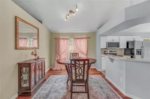 1906 Chathamoor Dr, Orlando, FL 32835 - Photo 11