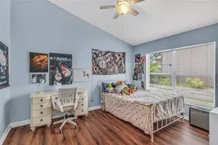 1906 Chathamoor Dr, Orlando, FL 32835 - Photo 17