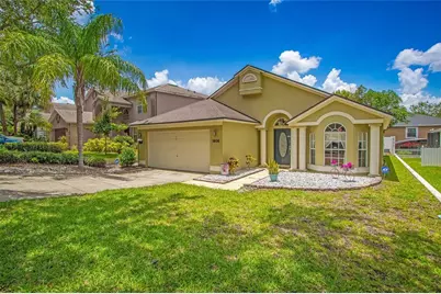 1906 Chathamoor Drive, Orlando, FL 32835 - Photo 1