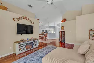 1906 Chathamoor Dr, Orlando, FL 32835 - Photo 15