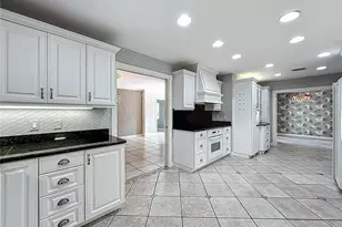 504 Banning Beach Rd, Tavares, FL 32778 - Photo 13