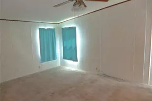 432 Santa Fe Road E, Tavares, FL 32778 - Photo 19