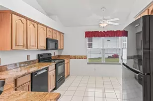 1142 W Boone Ct, The Villages, FL 32159 - Photo 15