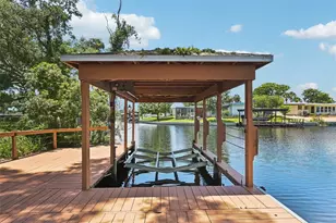 2512 Baywater Rd, Tavares, FL 32778 - Photo 45