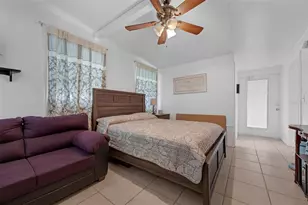 1025 Capella Dr, Tavares, FL 32778 - Photo 19