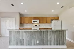 1055 Bluegrass Dr, Groveland, FL 34736 - Photo 15