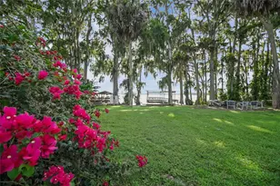 30523 Orange Dr, Leesburg, FL 34748 - Photo 7