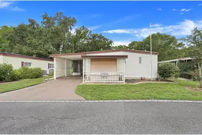 119 Royal Palm Drive, Leesburg, FL 34748 - Photo 1