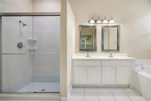 14327 Cheverleigh Dr, Orlando, FL 32837 - Photo 17