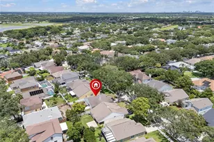 1808 Westpointe Cir, Orlando, FL 32835 - Photo 39