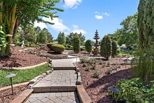 5235 Greens Dr, Lady Lake, FL 32159 - Photo 23