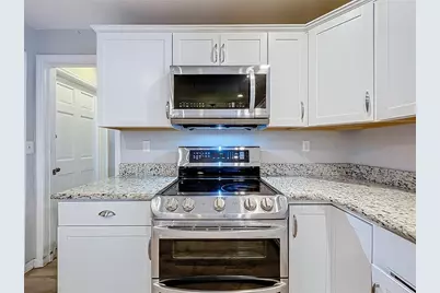 919 S Lake Avenue, Groveland, FL 34736 - Photo 25