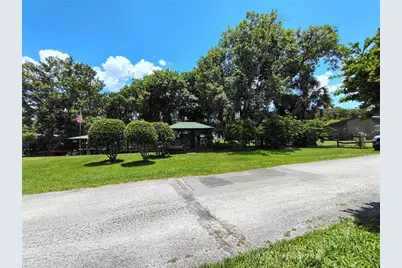 52 Outlet Drive, Lake Panasoffkee, FL 33538 - Photo 49