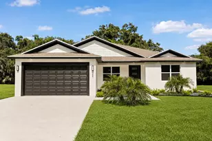321 Water Shr Dr, Leesburg, FL 34748 - Photo 1