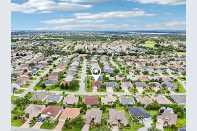 1722 Bugle Terrace, The Villages, FL 32162 - Photo 57
