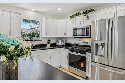 2746 Edwards Lane, The Villages, FL 32162 - Photo 13