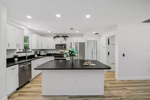 2746 Edwards Ln, The Villages, FL 32162 - Photo 11