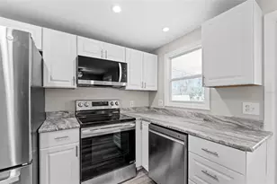 2714 Vindale Rd, Tavares, FL 32778 - Photo 9