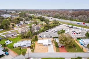 2714 Vindale Rd, Tavares, FL 32778 - Photo 41