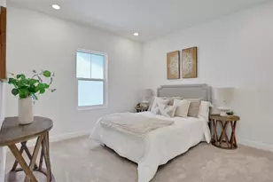 9035 Duany Ln, Lakewood Ranch, FL 34240 - Photo 19