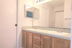 651 Timbercrest Dr, Leesburg, FL 34748 - Photo 17