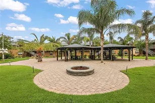 600 W Oak Terrace Dr, Leesburg, FL 34748 - Photo 11