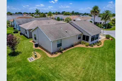 1001 Greyford Lane, The Villages, FL 32162 - Photo 5