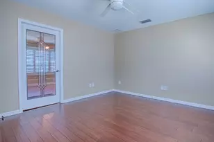 1001 Greyford Ln, The Villages, FL 32162 - Photo 11