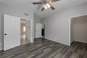 30304 Cheval St, Mount Dora, FL 32757 - Photo 27