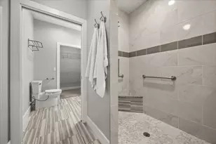 2945 Lakeshore Dr, Mount Dora, FL 32757 - Photo 17