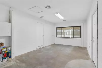 109 W Lakeview Street, Lady Lake, FL 32159 - Photo 21