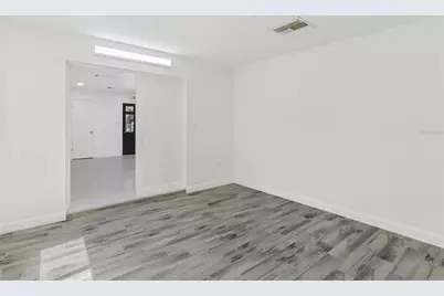 109 W Lakeview Street, Lady Lake, FL 32159 - Photo 15