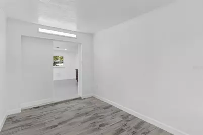 109 W Lakeview Street, Lady Lake, FL 32159 - Photo 13