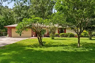 5268 Pinto Way, Orlando, FL 32810 - Photo 1