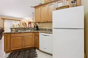 2372 Travis Pl, The Villages, FL 32162 - Photo 11